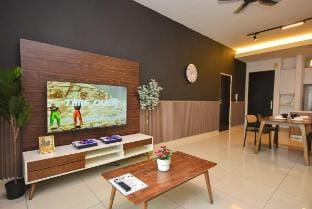 Twin Galaxy D'Eclipse Suite【Arcade Game | Pool】 Vacation rental in Johor Bahru