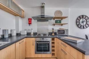 Delta Apartment #303 in City Centre Apartment in Northampton