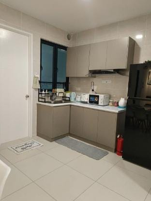 3BR Muslim/Kids Friendly#Toys#Books#Free Snacks Apartment in Kuching