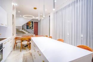 NEW Spacious villa 5 m to beach Villa in North Kuta