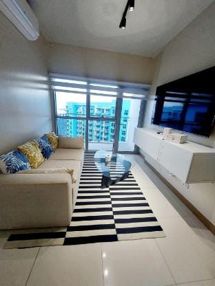 19Haitch - 1br condo unit in Paranaque Apartment in Pasay