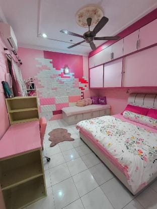 Falzira Homestay BPJ  Vacation rental in Kedah