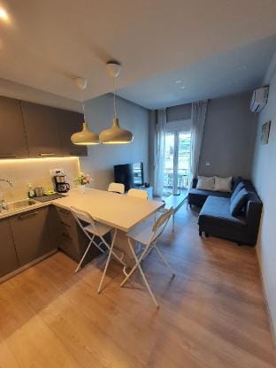 Keramikos Stylish living Apartment in Athens