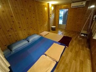 Baan Rim Nam บ้านริมน้ำโฮมสเตย์ชุมพร Vacation rental in Thailand
