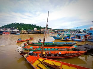 Baan Rim Nam บ้านริมน้ำโฮมสเตย์ชุมพร Vacation rental in Thailand