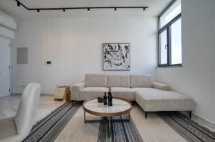 Prestige 403 1 BED Vacation rental in Yeroskipou