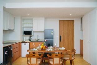 Grand 3bd apartment near beachside Apartment in Choeng Thale