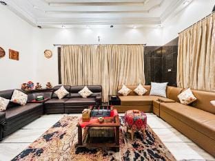 Regal Sapphire Spacez Luxury Villa Villa in Bengaluru