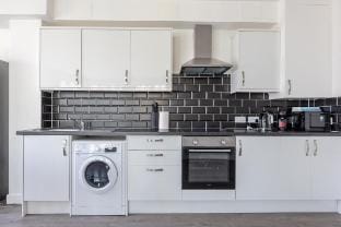 Stunningly Stylish Boutique Apartment in Kingston  Apartment in City of Westminster