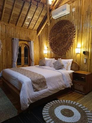 JinengBali Eco Lodge Villa in Tampaksiring