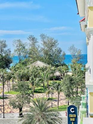 Robins Ngôi nhà 5 phòng ngủ cách biển 200m  Vacation rental in Phu Quoc