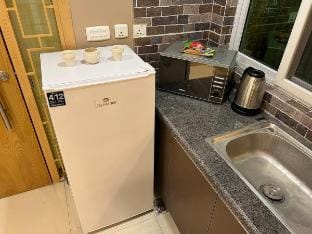 Homies-Mocha 1 BHK| Rooftop Pool Apartment in Islamabad