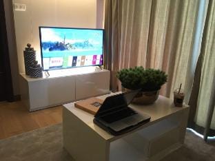 New luxury suite 58 sq.m. 2BR. Near Night Bazaar! Apartment in Chiang Mai