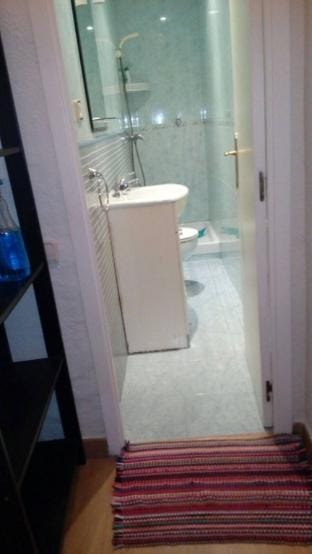 Home Stay Apartment in Barcelona