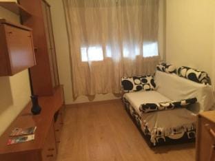 Home Stay Apartment in Barcelona