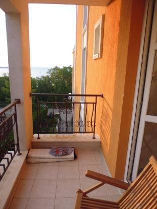 Уютные апартаменты в комплексе Антик 5 с бассейном Apartment in Burgas Province