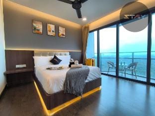 Almas Couple Cozy Premium Loft Netflix BySTAY Vacation rental in Johor