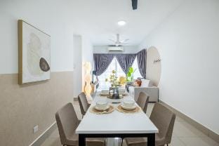 NEW! Holiday Vibes RC Residence 5min to MRT & HUKM Vacation rental in Federal Territory of Kuala Lumpur