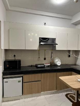 Entire Studio Apartment in Noida by Pearl Castle Apartment in Noida