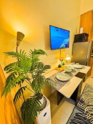 Air Condo Shell Staycation – Mall of Asia Walkable Apartment in Pasay