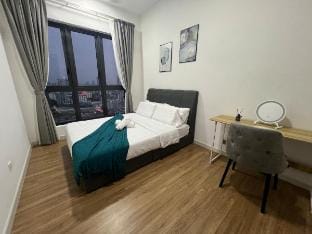 Sunway Velocity KL by Vivid Stay@8pax MRT/TRX/BB Apartment in Federal Territory of Kuala Lumpur