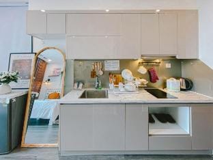 Vinhomes Ocean Park Apartment Ha Noi - FL09th Apartment in Laos