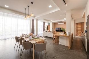 Emeralda Pool Villa 4BR | Free daily housekeeping Villa in Chiang Mai