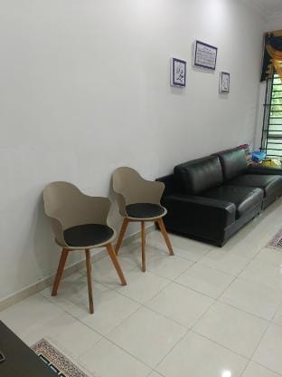 HOMESTAY SRI DESA MACHANG Vacation rental in Malaysia