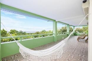 Villa Jolam - Family haven in an island paradise Vacation rental in Central Visayas