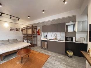 MONSTERA HOUSE 2: The Temple of Literature Vacation rental in Hanoi