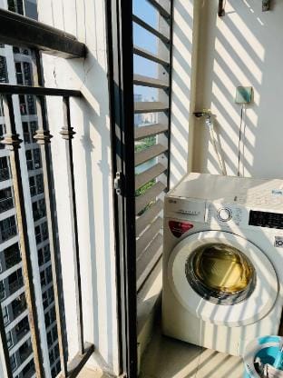 Private Apartment. Automatic Check-in-Out Vinhomes 2610 Apartment in Laos