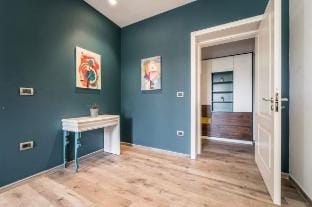 Blloku Deluxe 1BR/AP Apartment in Tirana