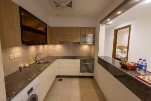  Modern | 1BHK | Self-check in | DHA | PH5 Vacation rental in Lahore