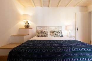 Mezanine 1 Vacation rental in Lisbon