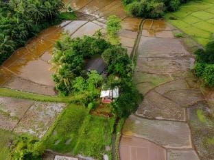 Eco-Friendly Villa-Explore Sinharaja & Rice Fields Villa in Southern Province