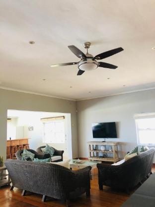 Coral Tides -18 sleeper Vacation rental in KwaZulu-Natal
