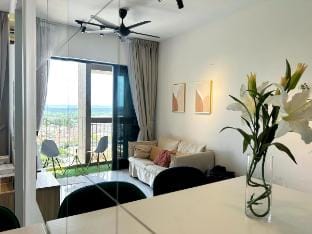 SkyTree Family HappyNest 5pax/Legoland  Apartment in Johor Bahru