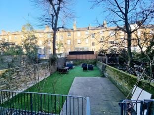 Large 1 Bed + Garden in the heart of Notting Hill! Apartment in City of Westminster