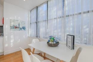 2Bed Flat at London Bridge with Shard Views & Lift Apartment in London Borough of Southwark