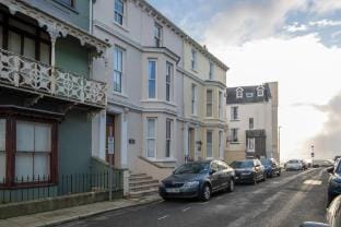 Sherbourne House - Seaside Apartment Apartment in Wales