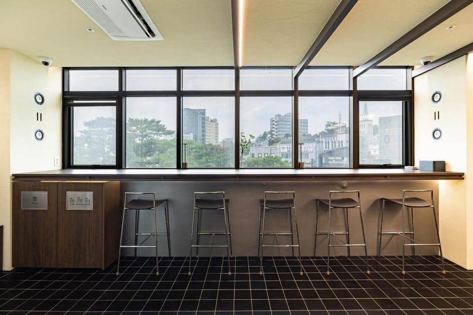 Extay/Dongdaemun station branch/individual bathroom Hotel in Seoul