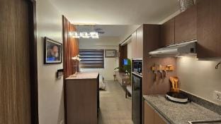 Cozy studio near it park | netflix + pool + wifi Apartment in Lapu-Lapu City