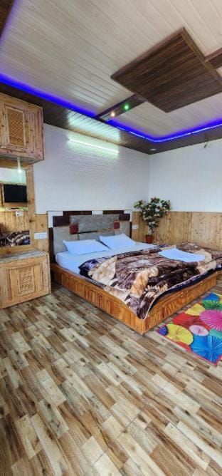 Best deluxe balcony window rooms Vacation rental in Himachal Pradesh