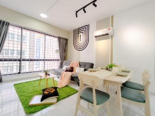 Plaza Berjaya FamilySuite NearBukitBintang 04 Apartment in Federal Territory of Kuala Lumpur