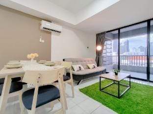 Plaza Berjaya DeluxeSuite TimesSquare 06 Apartment in Federal Territory of Kuala Lumpur
