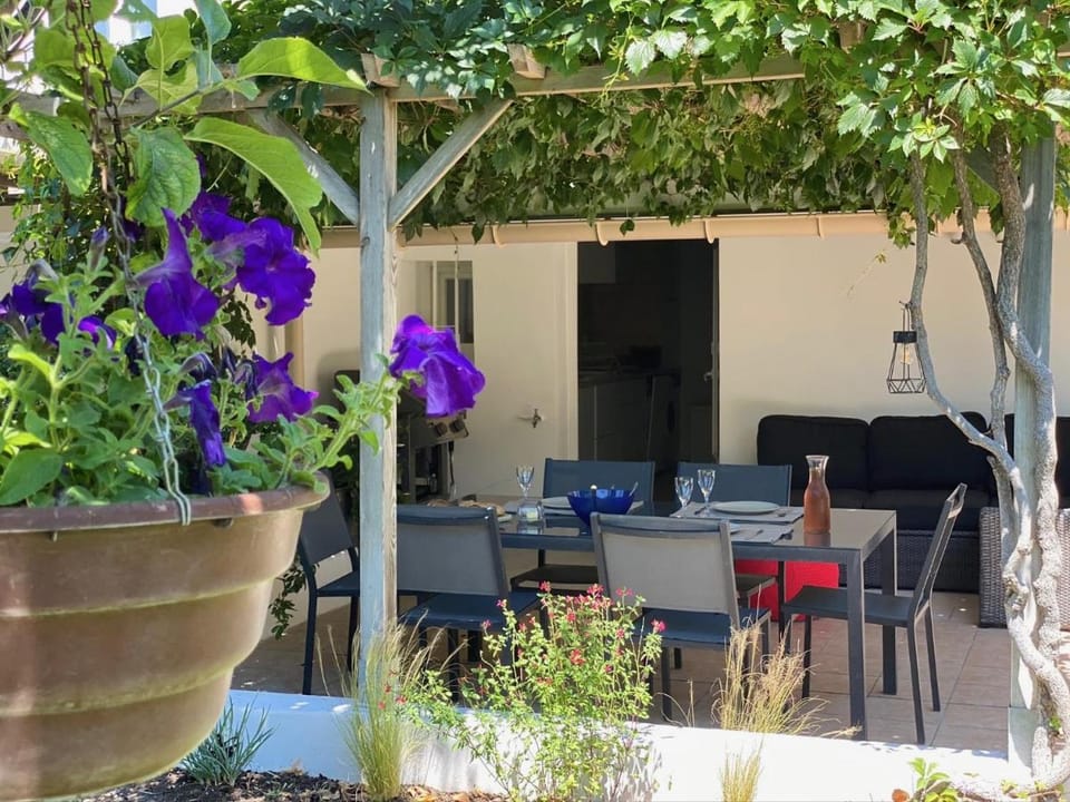 Le 134 - 35 m2 Apartment Vacation rental in Provence-Alpes-Côte d'Azur