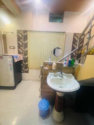 Rishu Homestay  Vacation rental in Uttar Pradesh