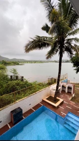 Luxury 3BHK Villa with Lake View Farm Stay in Maharashtra