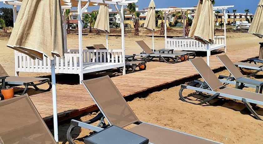 Boheme B6 Sunrise Beach Apartment in Famagusta District