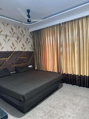 ROYAL STAY INN Beach Front Hotel Vacation rental in Maharashtra